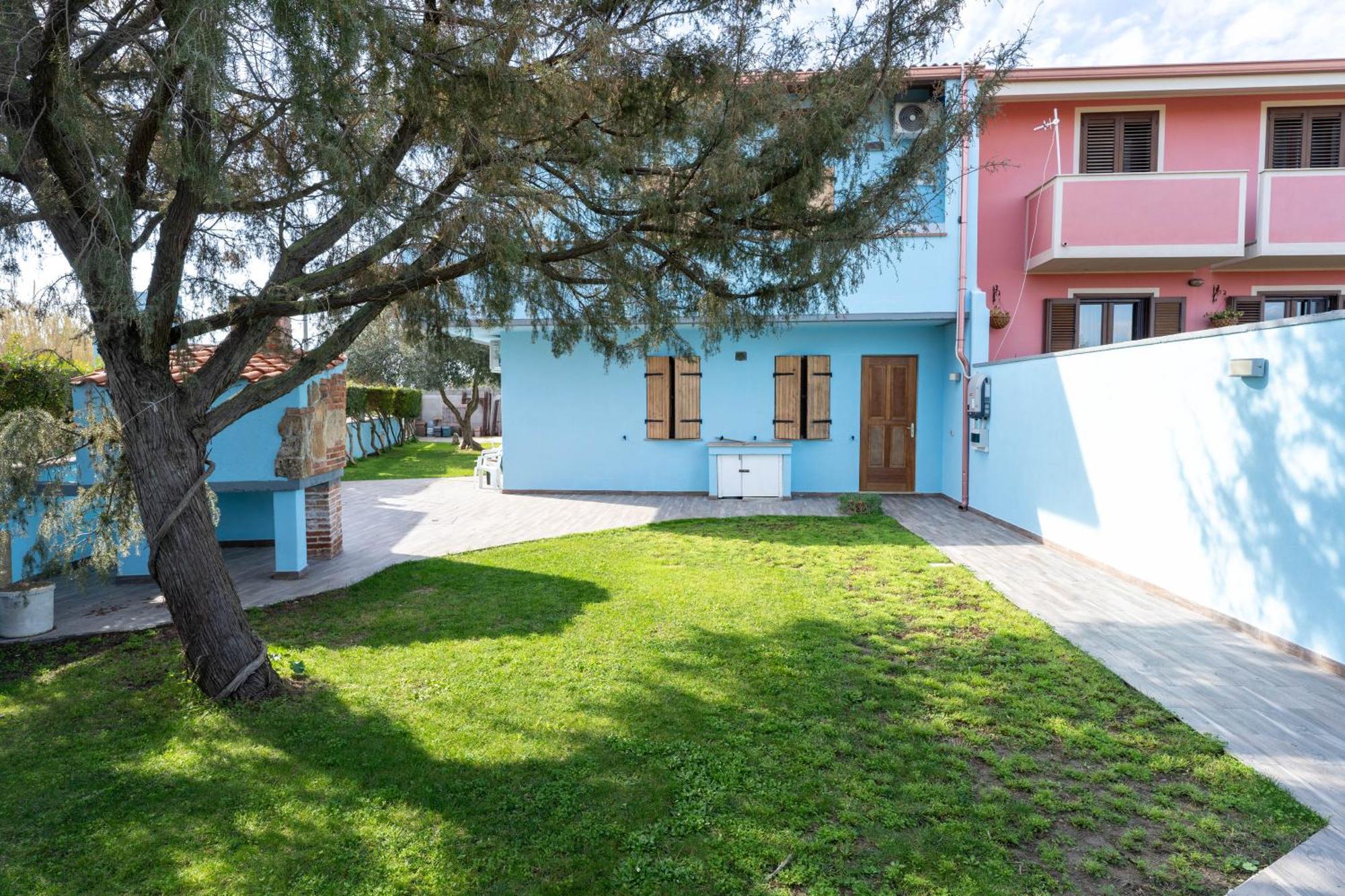 Casa Cao Appartamento "L'Ulivo" Nurachi Exterior photo